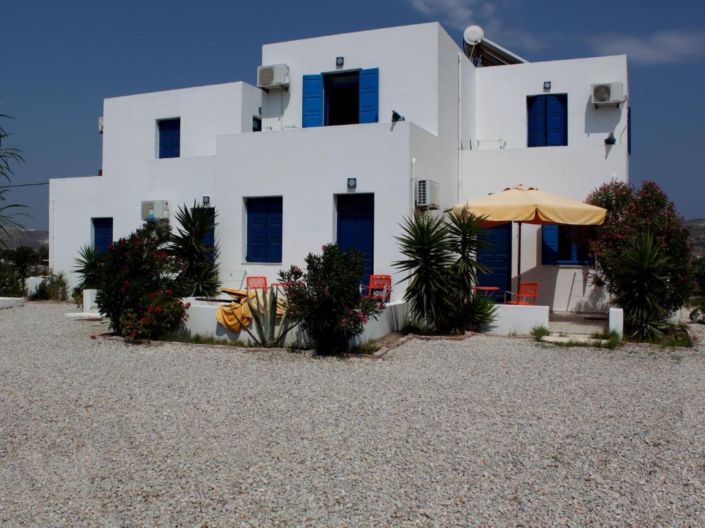 Theophili Hotell Zefiría Exteriör bild
